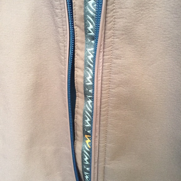 Cloudveil Lightweight Hooded Jacket Coat Shell L - Picture 6 of 8